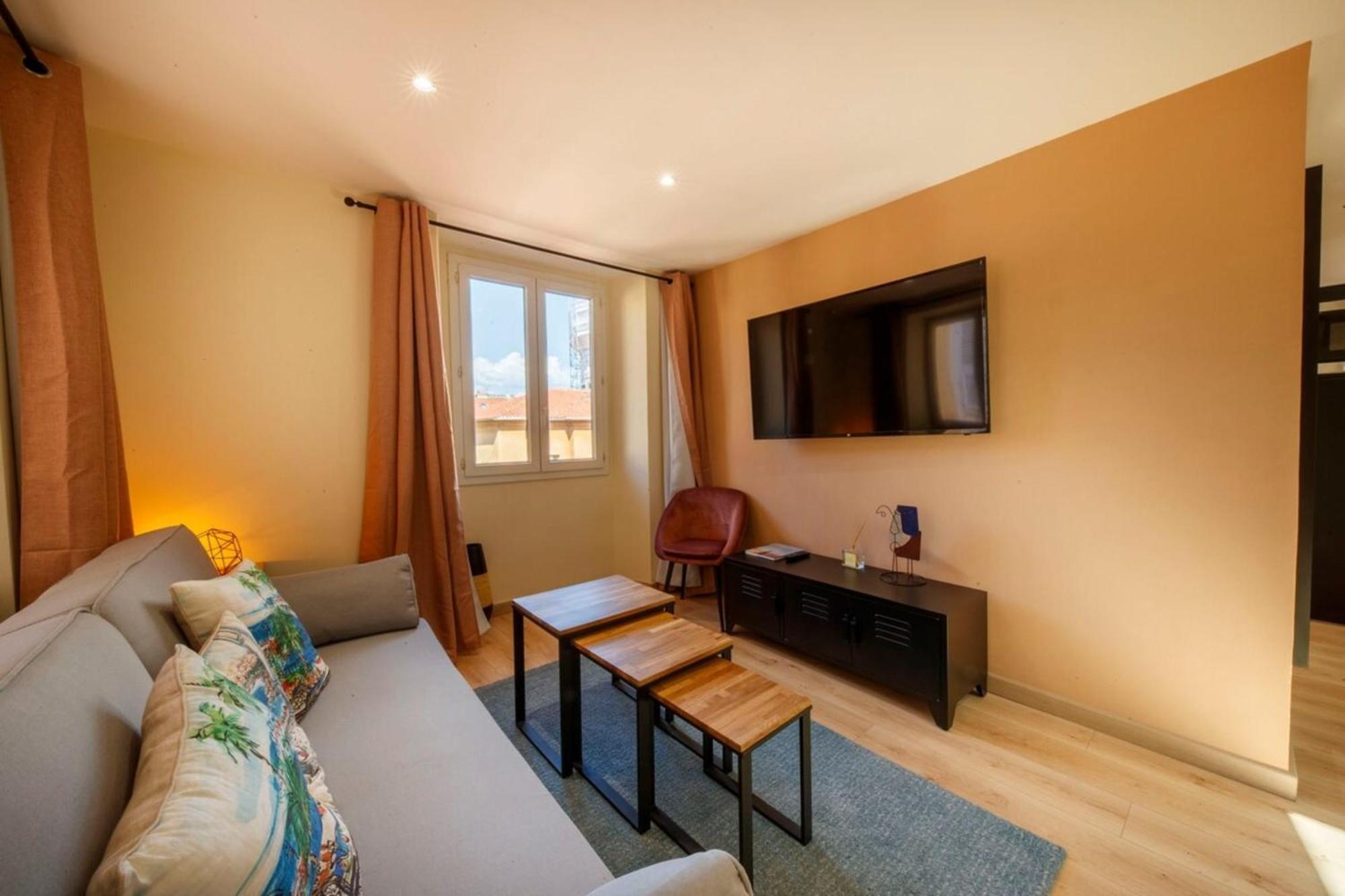 06A2 - Heart Of Old Nice Beautiful Renovated Apartment Eksteriør bilde